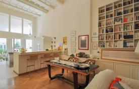 2-zimmer wohnung 180 m² in Florenz, Italien. 1 350 000 €