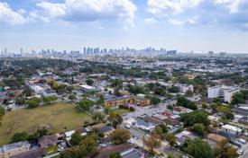 Grundstück – Miami, Florida, Vereinigte Staaten. 298 000 €