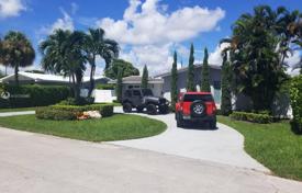 Villa – North Miami, Florida, Vereinigte Staaten. $890 000