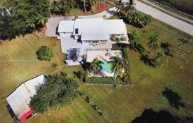 Haus in der Stadt – Davie, Broward, Florida,  Vereinigte Staaten. $1 198 000