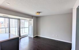 1-zimmer wohnung in Yonge Street, Kanada. C$968 000