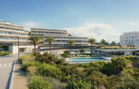 7-zimmer wohnung 247 m² in Estepona, Spanien. 958 000 €