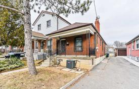 3-zimmer haus in der stadt in York, Kanada. C$1 140 000