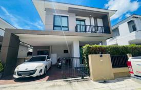 4-zimmer villa 250 m² in Pattaya, Thailand. $176 000