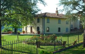 Farm in Rufina, Italien. 4 950 000 €