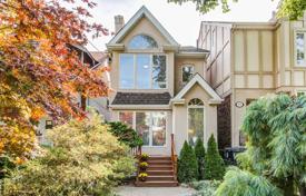 3-zimmer haus in der stadt in Old Toronto, Kanada. C$2 172 000