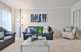 10-zimmer haus in der stadt in Scarborough, Kanada. C$2 348 000