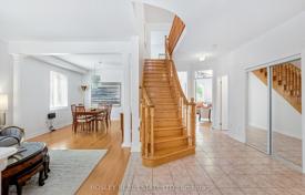 10-zimmer haus in der stadt in Scarborough, Kanada. C$1 962 000