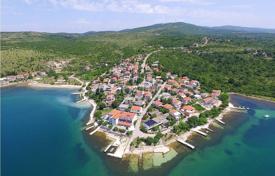 Grundstück in Zadar County, Kroatien. 179 000 €