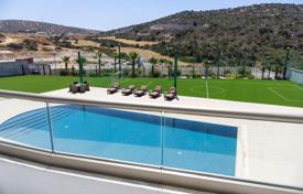7-zimmer einfamilienhaus 1350 m² in Pyrgos, Zypern. 10 500 000 €