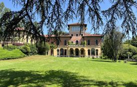 Wohnung – Gallarate, Lombardei, Italien. 680 000 €