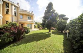 Villa – Lido di Camaiore, Toskana, Italien. Price on request