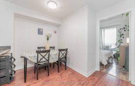 8-zimmer wohnung in Scarborough, Kanada. C$914 000