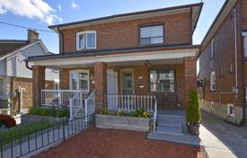 4-zimmer stadthaus in York, Kanada. C$984 000