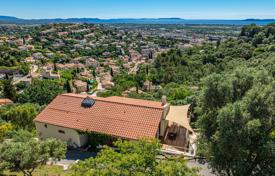 5-zimmer villa in Hyères, Frankreich. 1 095 000 €