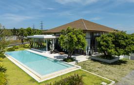 New residential complex with villas in Mueang Phuket, Thailand. ab $678 000