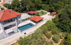 Freistehendes Haus, Insel Krk, Vrbnik, mit offenem Meerblick!. 850 000 €