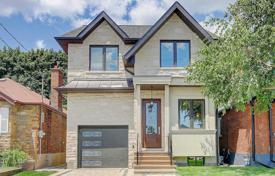 Haus in der Stadt – East York, Toronto, Ontario,  Kanada. C$2 173 000