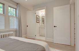 8-zimmer haus in der stadt in Old Toronto, Kanada. C$2 251 000