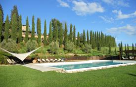 Villa – Castellina In Chianti, Toskana, Italien. 3 000 000 €