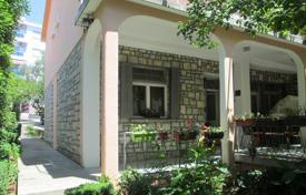Einfamilienhaus – Petrovac, Budva, Montenegro. 650 000 €