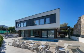 5-zimmer haus in der stadt 270 m² in Istria County, Kroatien. 1 250 000 €