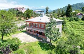 Einfamilienhaus 400 m² in Batumi, Georgien. $300 000
