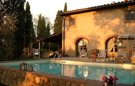 Villa – Terranuova Bracciolini, Toskana, Italien. 5 200 €  pro Woche