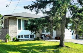 6-zimmer haus in der stadt in Scarborough, Kanada. C$1 876 000