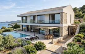 Grundstück in Mošćenička Draga, Kroatien. 245 000 €