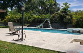 Villa – Miami, Florida, Vereinigte Staaten. $1 000 000