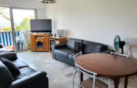 3-zimmer wohnung 65 m² in Antibes, Frankreich. 339 000 €