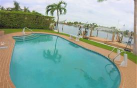 Villa – Miami Beach, Florida, Vereinigte Staaten. $2 450 000