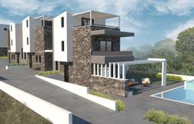 Haus in der Stadt – Pefkochori, Administration of Macedonia and Thrace, Griechenland. 700 000 €