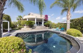 5-zimmer villa 264 m² in St-Laurent-du-Var, Frankreich. 2 290 000 €