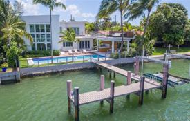 Wohnung – Miami Beach, Florida, Vereinigte Staaten. 4 600 €  pro Woche