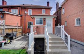 7-zimmer stadthaus in Old Toronto, Kanada. C$1 860 000