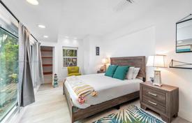 6-zimmer haus in der stadt 258 m² in Miami, Vereinigte Staaten. $2 495 000