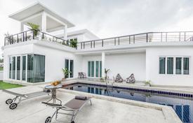 Haus in der Stadt – Pattaya, Chonburi, Thailand. $271 000