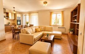 2-zimmer wohnung 76 m² in Rovinj, Kroatien. 288 000 €