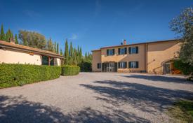 Farm 859 m² in Manciano, Italien. 4 500 000 €
