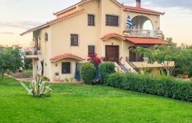 Villa – Peloponnes, Griechenland. 350 000 €