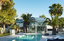 Villa – Ibiza, Balearen, Spanien. 17 000 €  pro Woche