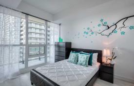 2-zimmer wohnung in Lake Shore Boulevard West, Kanada. C$917 000