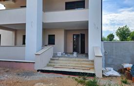 5-zimmer haus in der stadt 251 m² in Primorje-Gorski Kotar County, Kroatien. 1 180 000 €