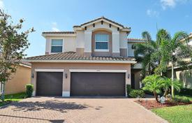 Haus in der Stadt – Boynton Beach, Florida, Vereinigte Staaten. $998 000