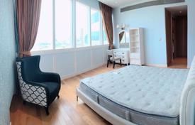 3-zimmer appartements in eigentumswohnungen in Khlong Toei, Thailand. $822 000