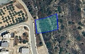 Grundstück in Agios Athanasios (Cyprus), Zypern. 380 000 €