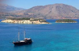 Grundstück – Loutraki, Administration of the Peloponnese, Western Greece and the Ionian Islands, Griechenland. 550 000 €