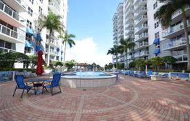 Eigentumswohnung – Miami, Florida, Vereinigte Staaten. $395 000